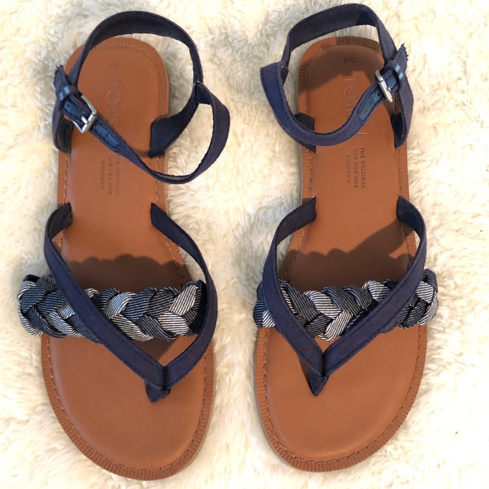 TOM Lexie Sandal Size 6